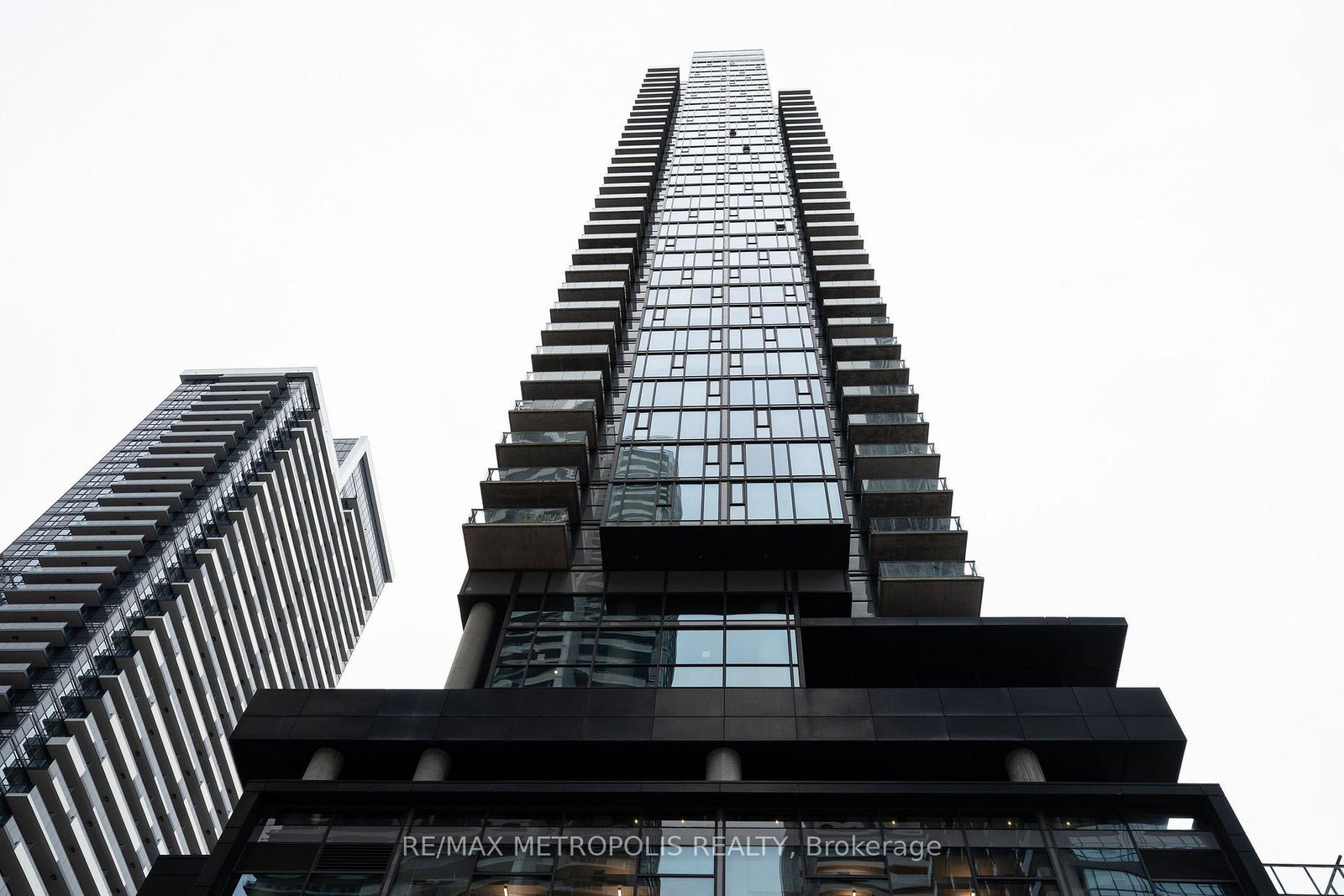 290-adelaide-street-w-toronto-toronto-ontario-c13763190