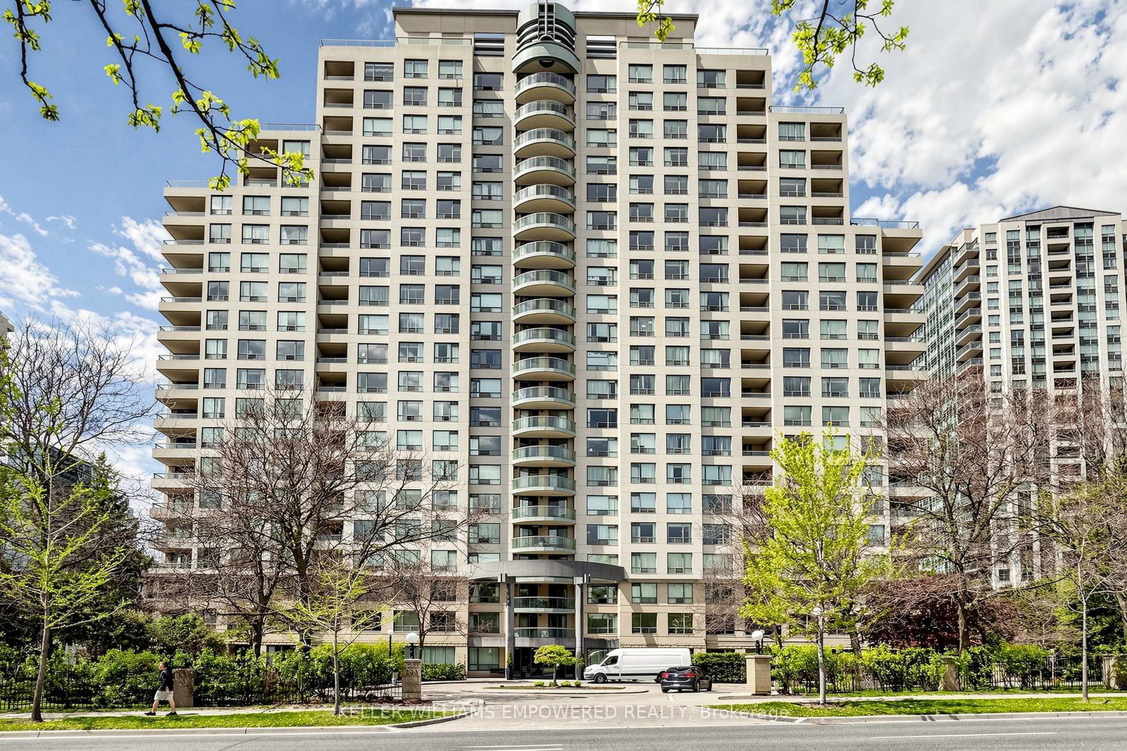 238-doris-avenue-toronto-north-york-ontario-c13763790