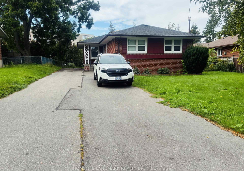 3-tinder-crescent-toronto-north-york-ontario-c13763818