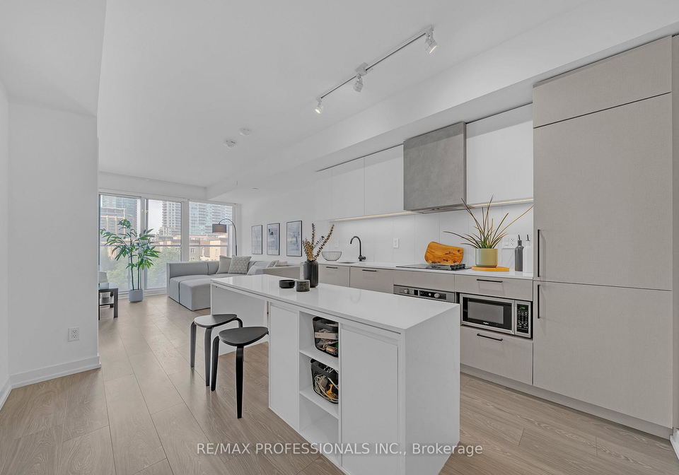 19-western-battery-road-toronto-toronto-ontario-c13763824