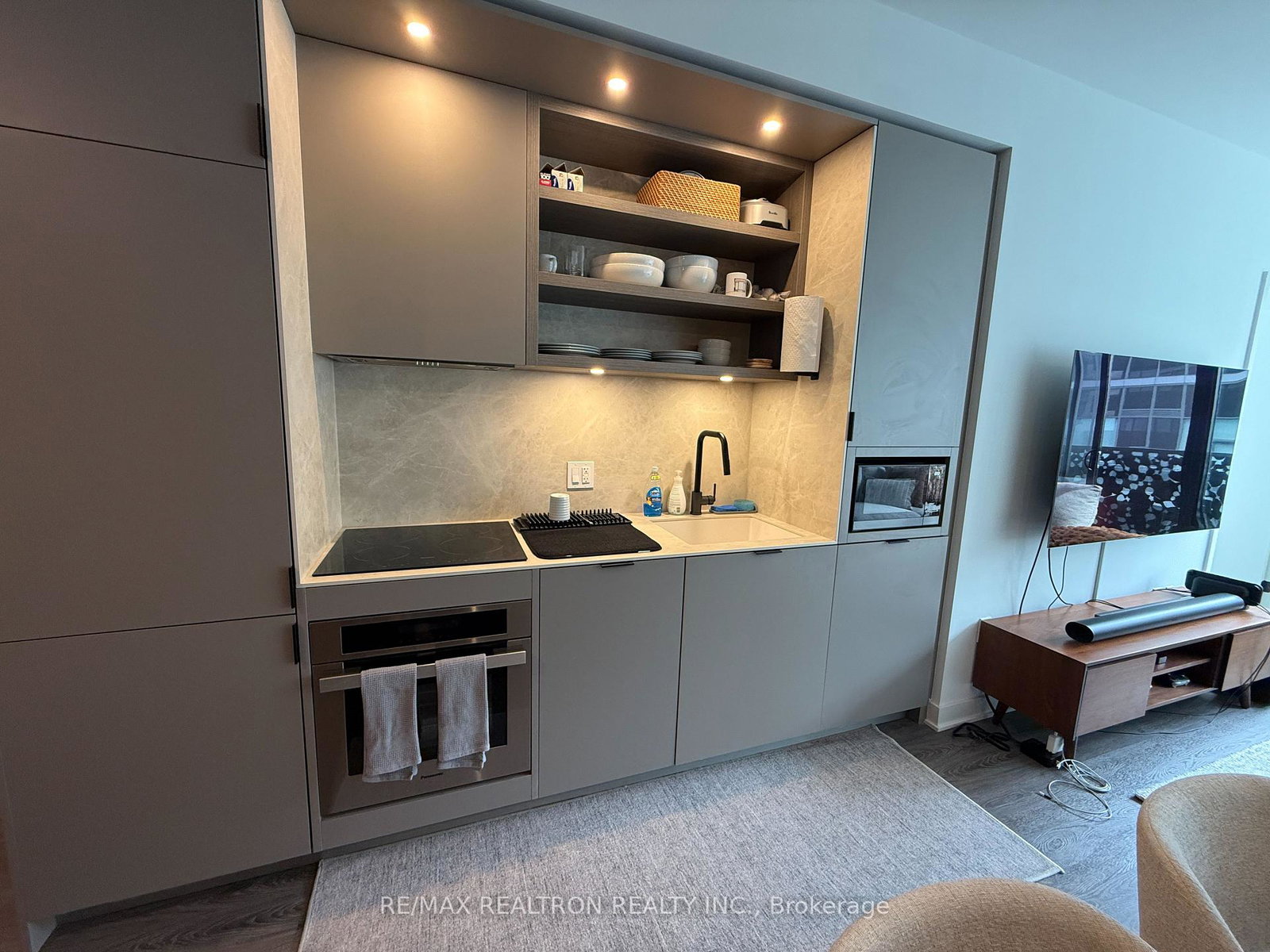 55-charles-street-e-toronto-toronto-ontario-c13763898