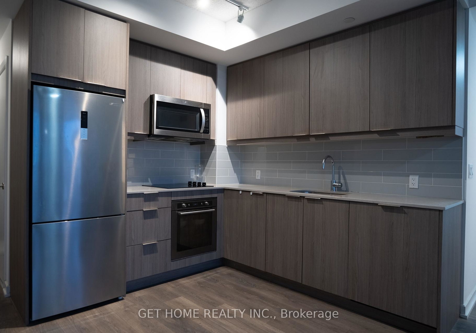 32-forest-manor-road-toronto-north-york-ontario-c13763918