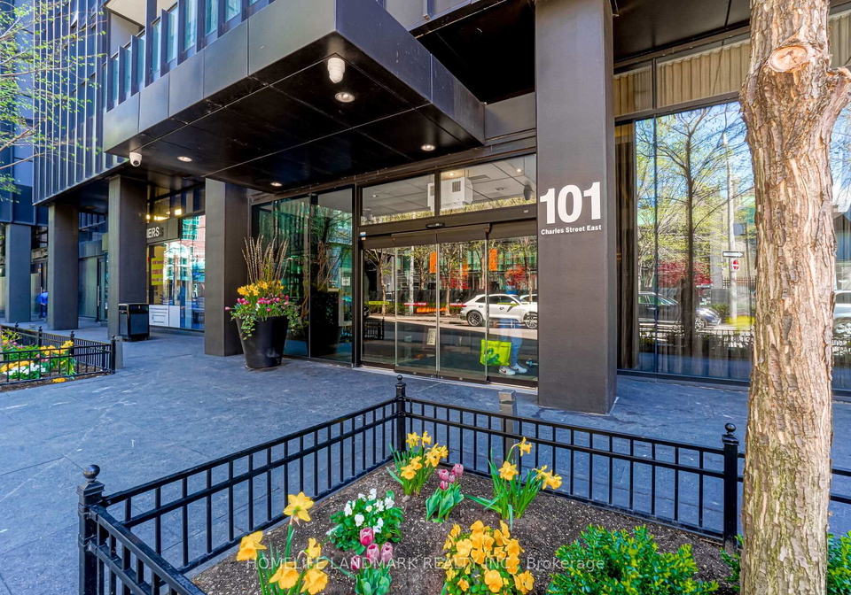 101-charles-street-e-toronto-toronto-ontario-c13763960