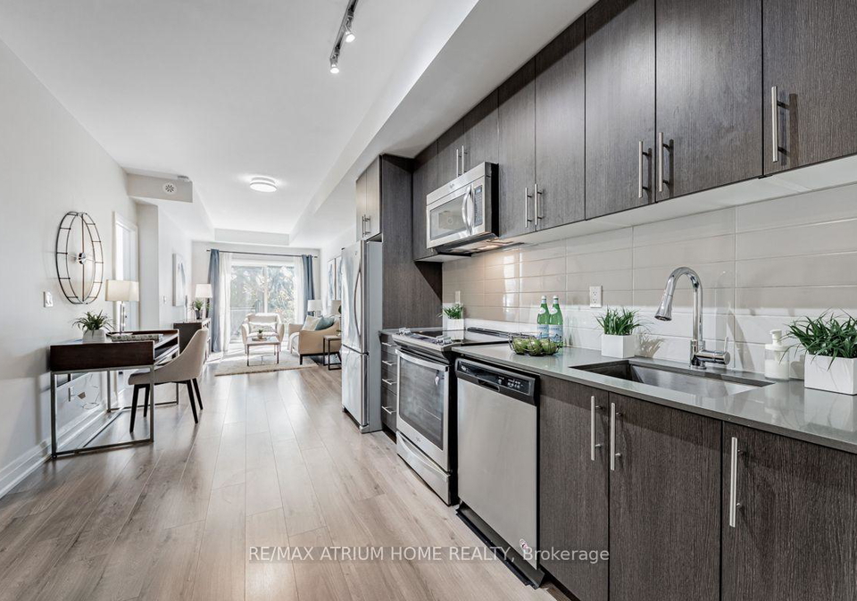 780-sheppard-avenue-e-toronto-north-york-ontario-c13763992