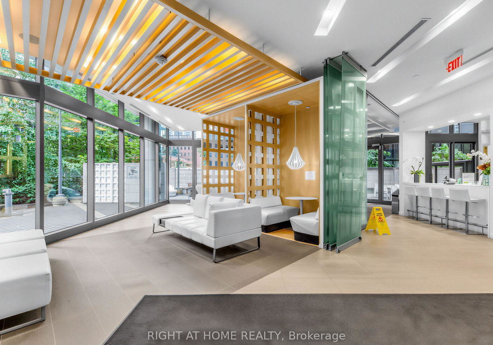 45-charles-street-e-toronto-toronto-ontario-c13764266
