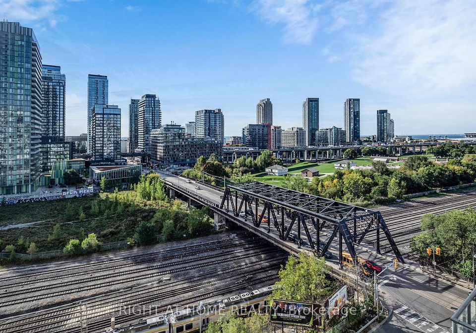 576-front-street-w-toronto-toronto-ontario-c13764318