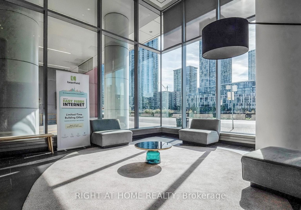 576-front-street-w-toronto-toronto-ontario-c13764318