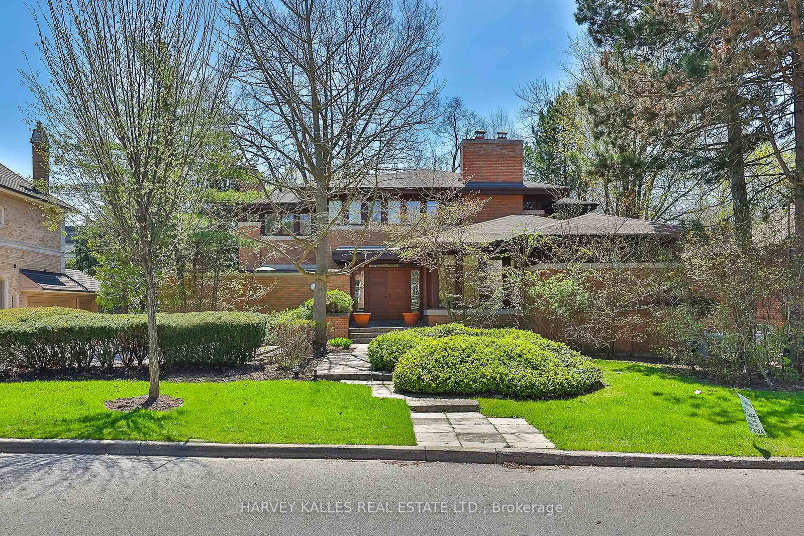223-hillhurst-boulevard-toronto-toronto-ontario-c13764514