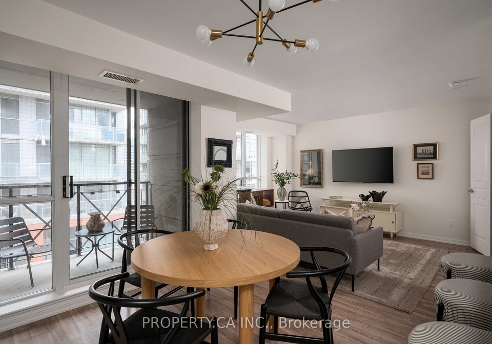 140-simcoe-street-toronto-toronto-ontario-c13765060