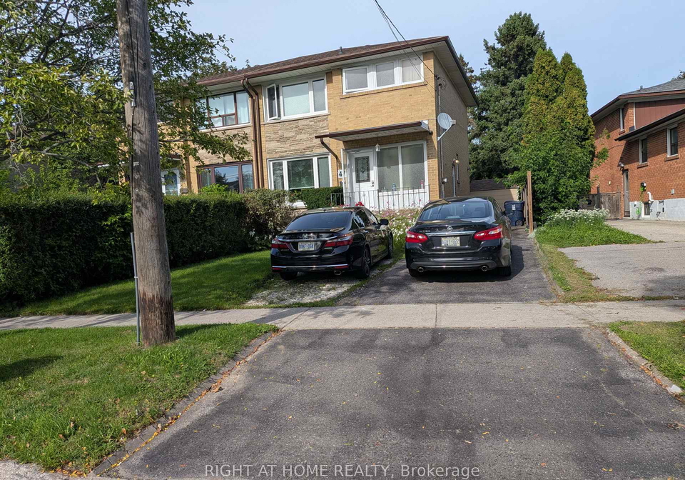 47-roywood-drive-toronto-north-york-ontario-c13765310