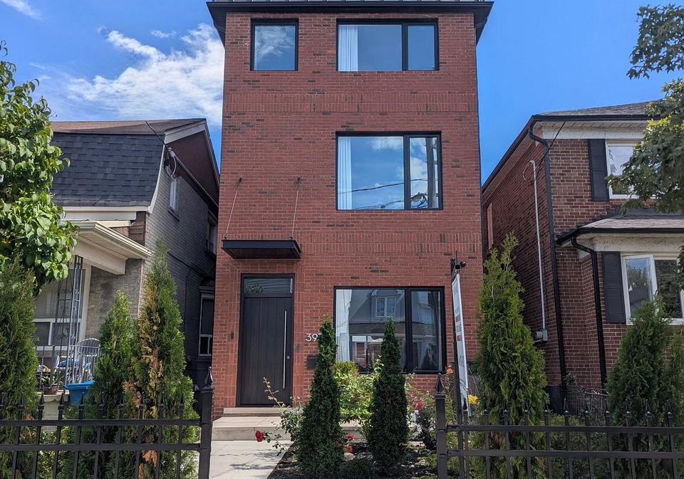 393a-arlington-avenue-toronto-toronto-ontario-c13765424