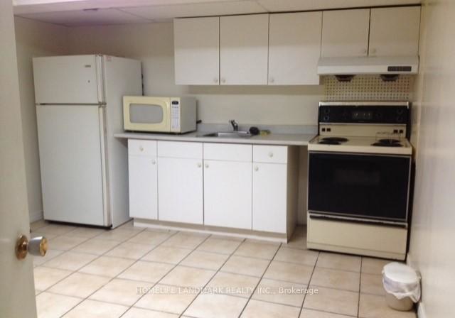 141-apache-trail-toronto-north-york-ontario-c13766020