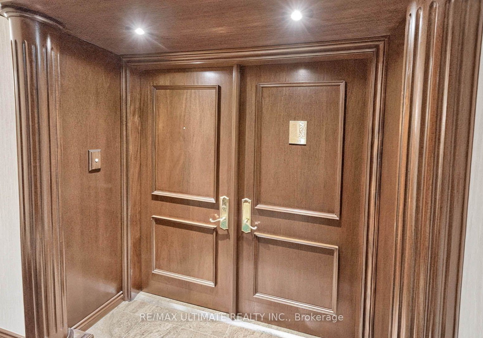 215-the-donway-w-toronto-north-york-ontario-c13766424