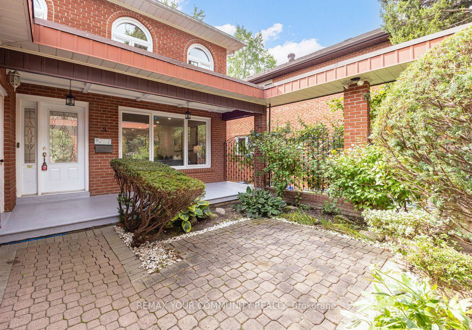 31-clovercrest-road-toronto-north-york-ontario-c13766428