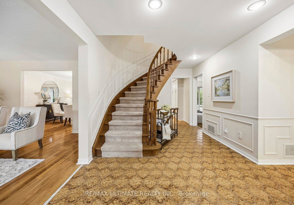 32-saddletree-drive-toronto-north-york-ontario-c13766694