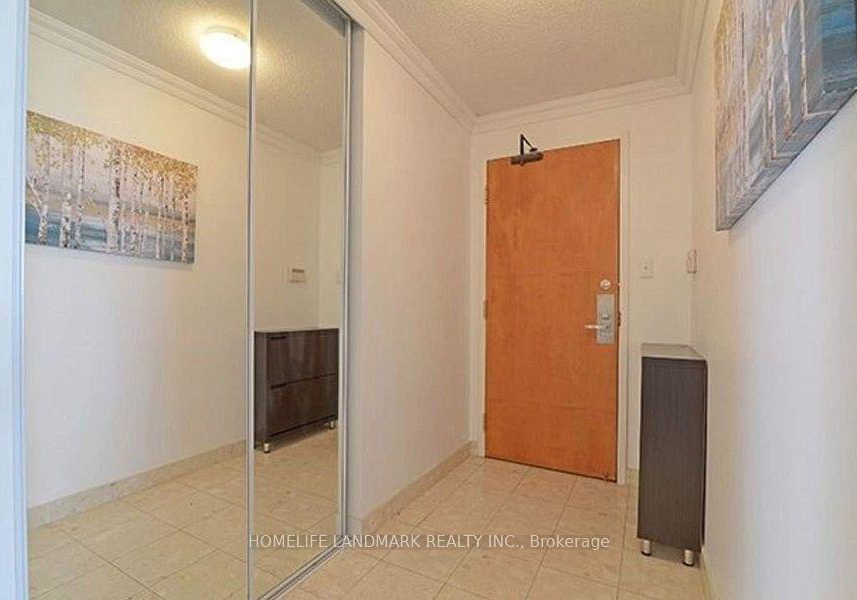 256-doris-avenue-toronto-north-york-ontario-c13767182