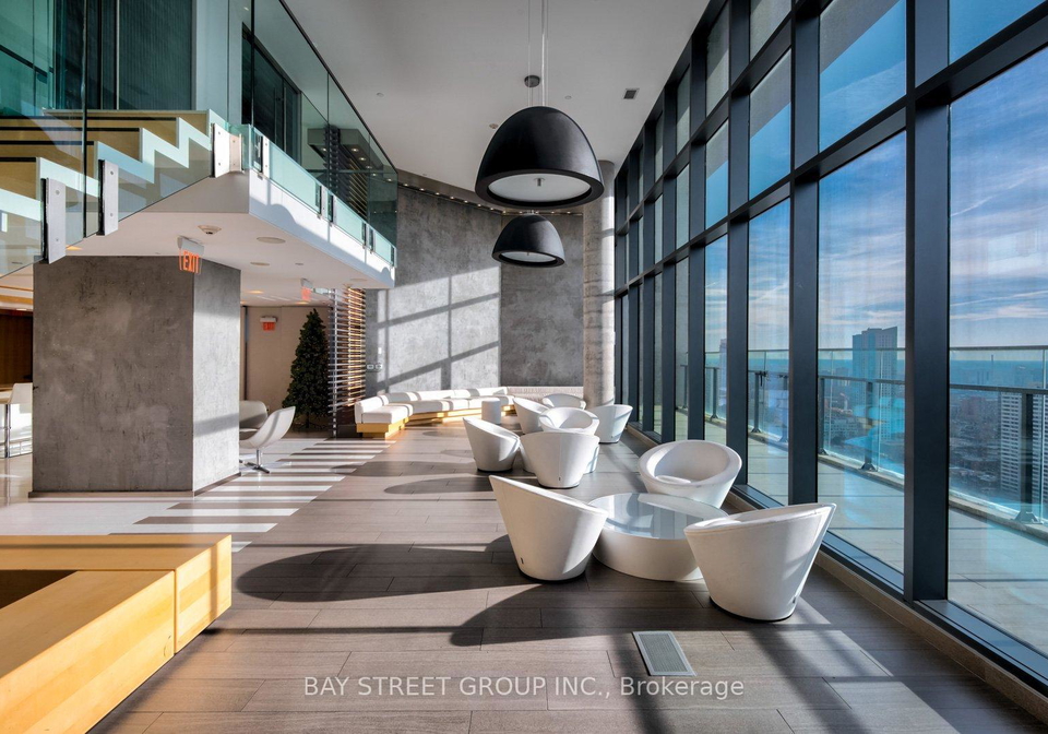 45-charles-street-e-toronto-toronto-ontario-c13767230