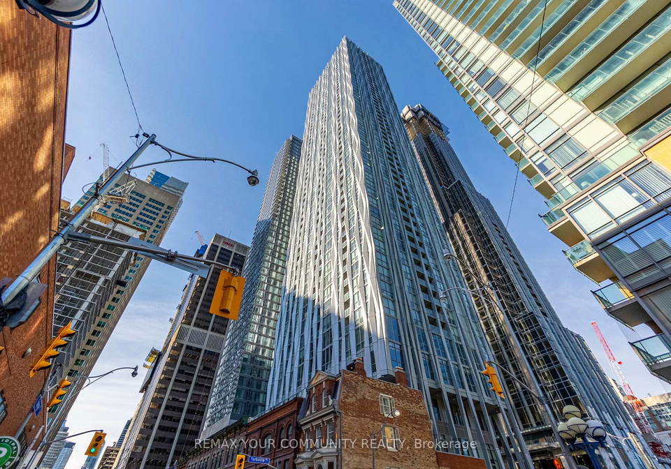 1-yorkville-avenue-toronto-toronto-ontario-c13767670
