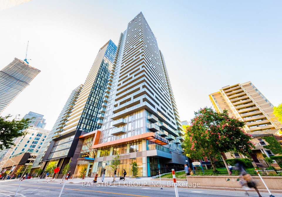 50-e-wellesley-street-e-toronto-toronto-ontario-c13768980