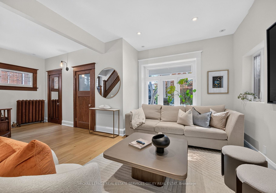20-edgewood-crescent-toronto-toronto-ontario-c13769036