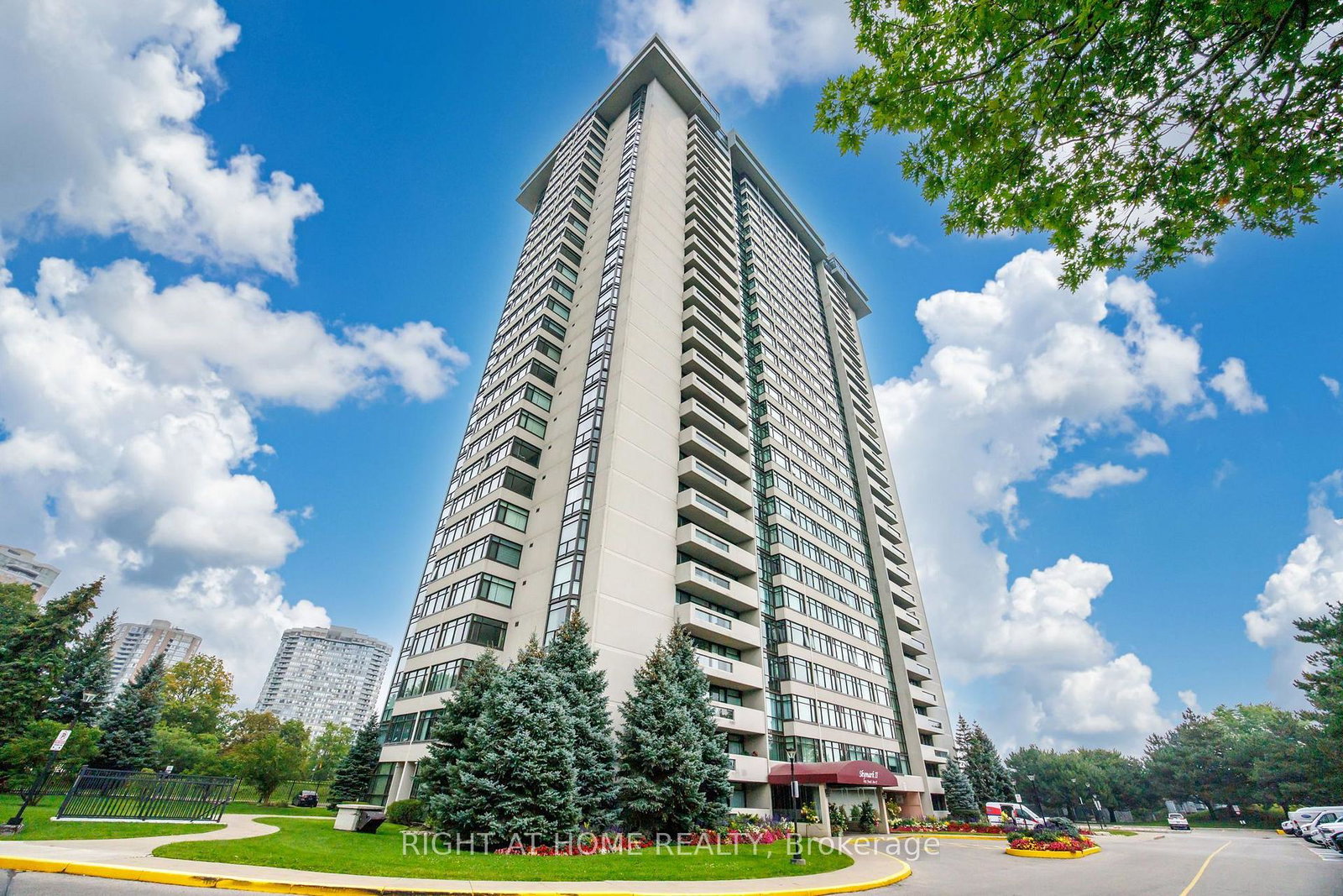 1555-s-finch-avenue-e-toronto-north-york-ontario-c13769208