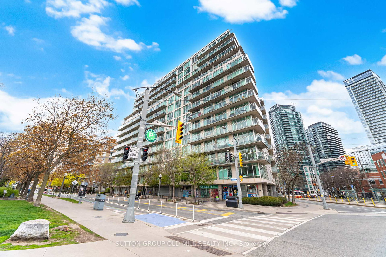 650-queens-quay-w-toronto-toronto-ontario-c13769666