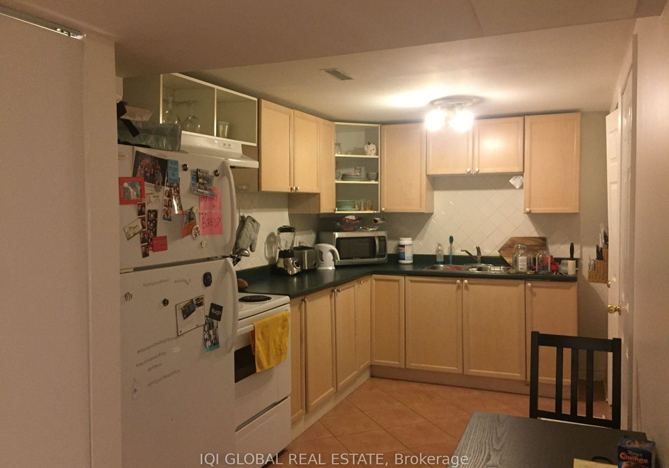 34-barton-avenue-toronto-toronto-ontario-c13770234