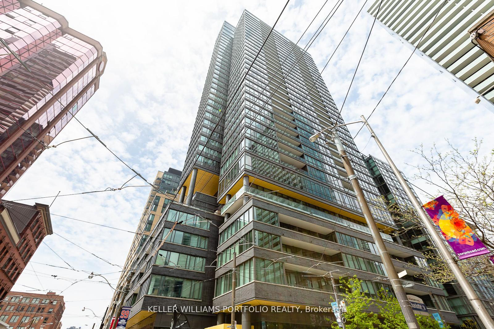 8-charlotte-street-toronto-toronto-ontario-c13770834
