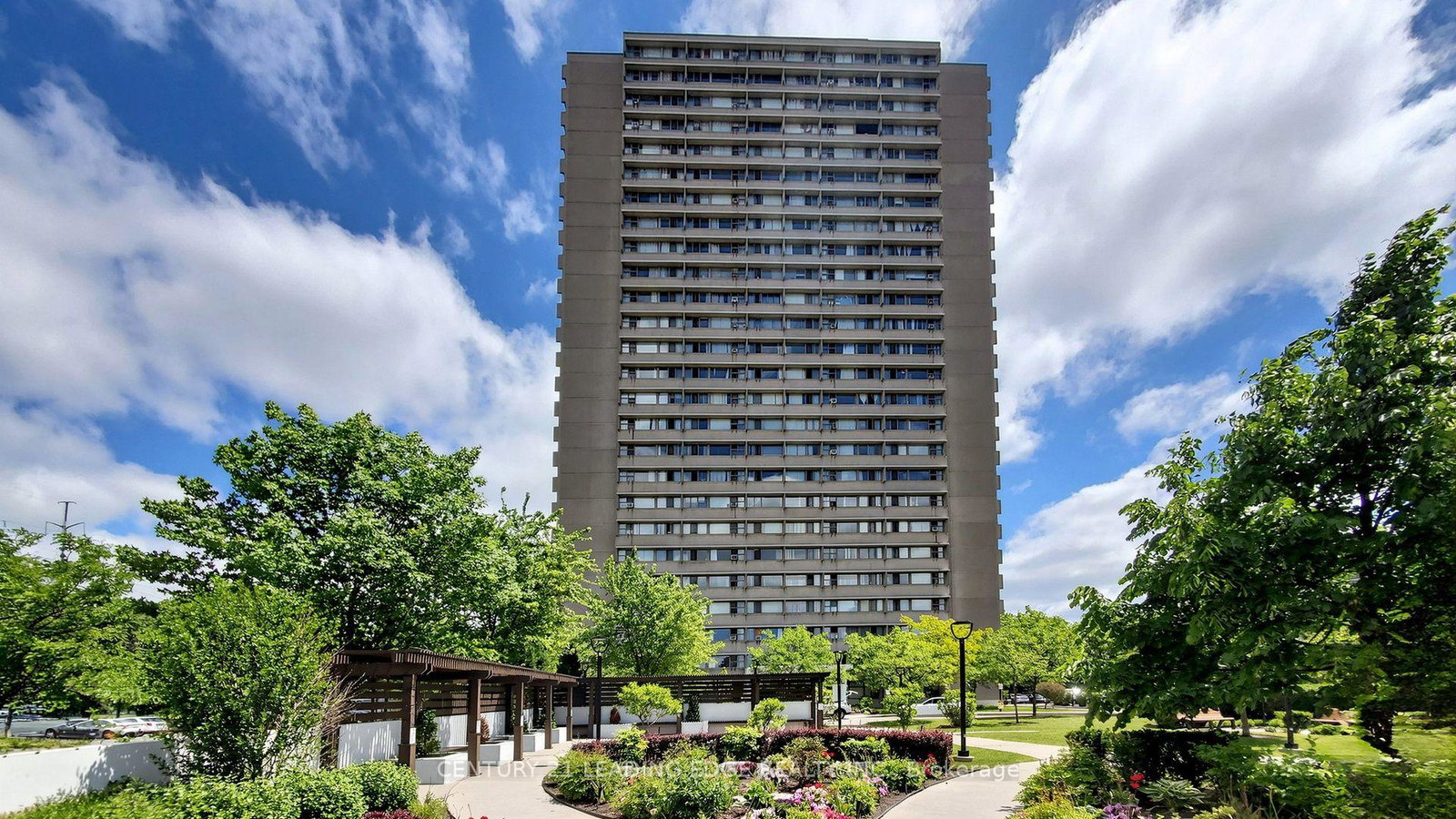 725-don-mills-road-toronto-east-york-ontario-c13771668