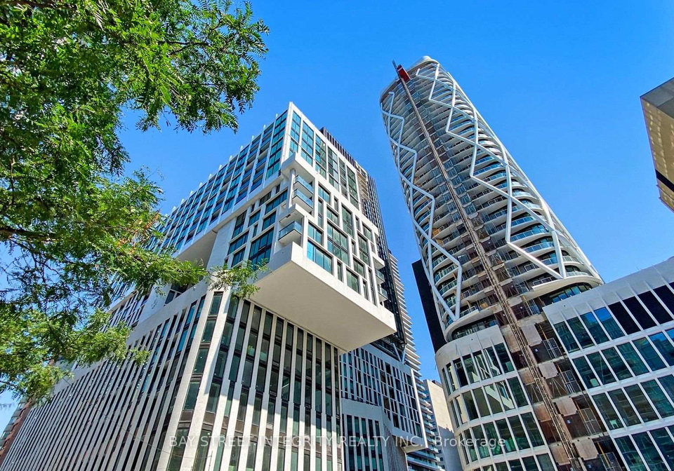 238-simcoe-street-toronto-toronto-ontario-c13771702