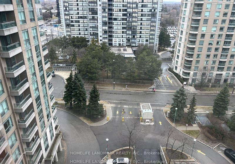 3-pemberton-avenue-toronto-north-york-ontario-c13772218