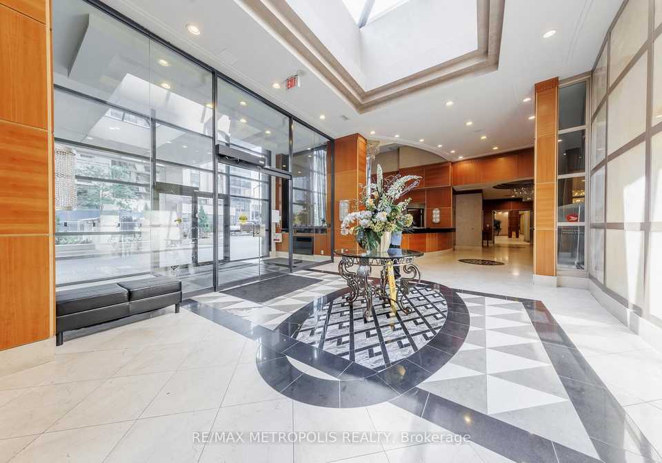 153-beecroft-road-toronto-toronto-ontario-c13772342