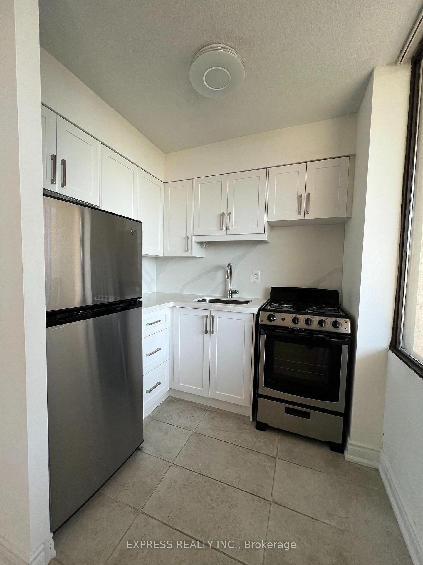 720-spadina-avenue-toronto-toronto-ontario-c13772788