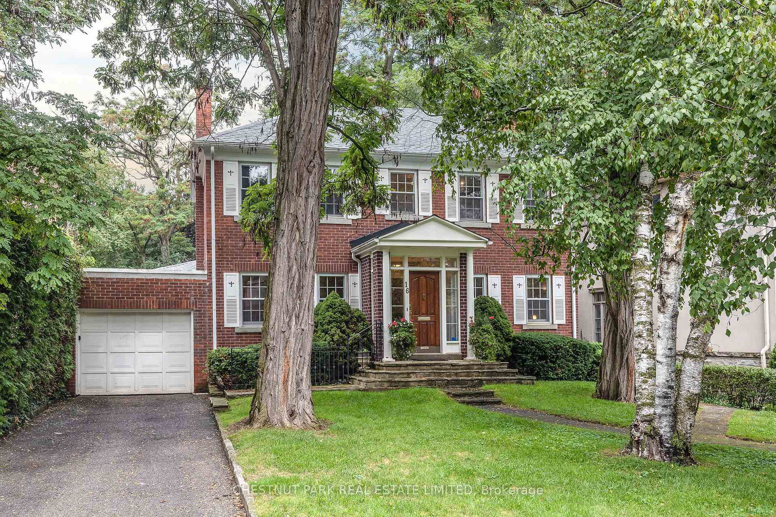 16-lewes-crescent-toronto-north-york-ontario-c13773248