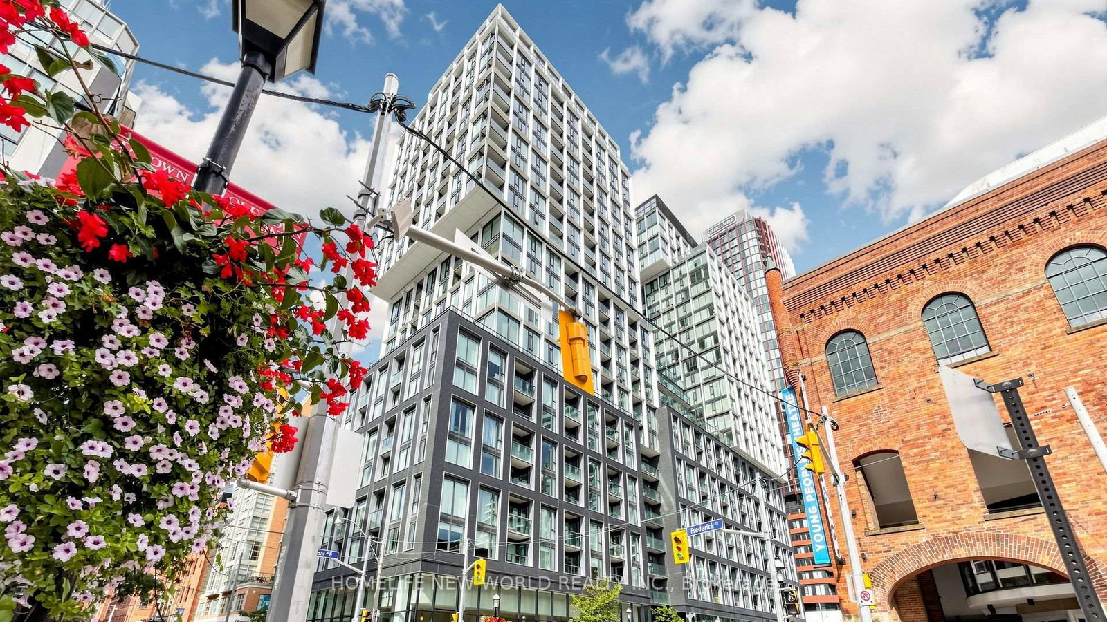 158-front-street-e-toronto-toronto-ontario-c13773286