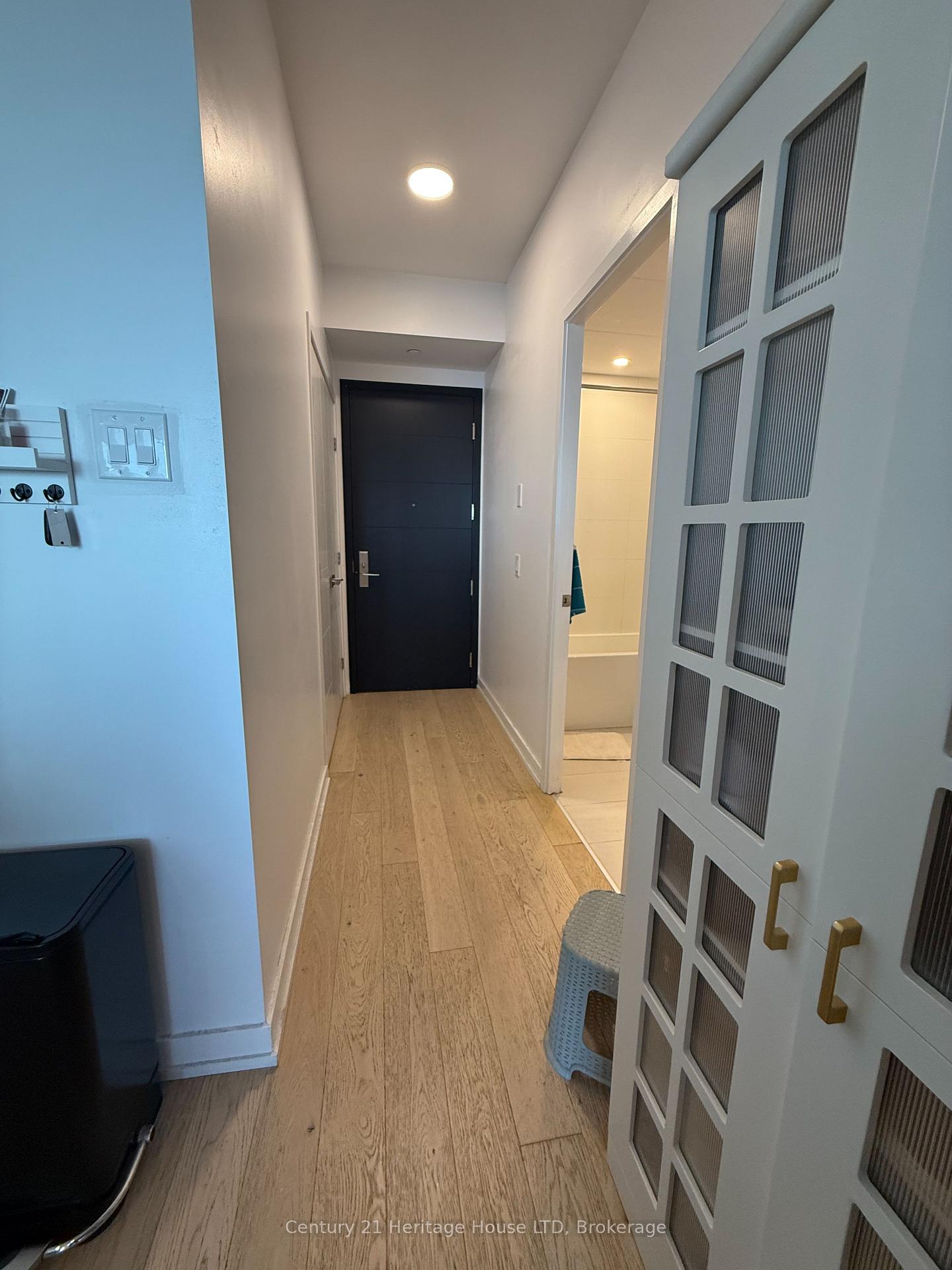 488-university-avenue-toronto-toronto-ontario-c13773728