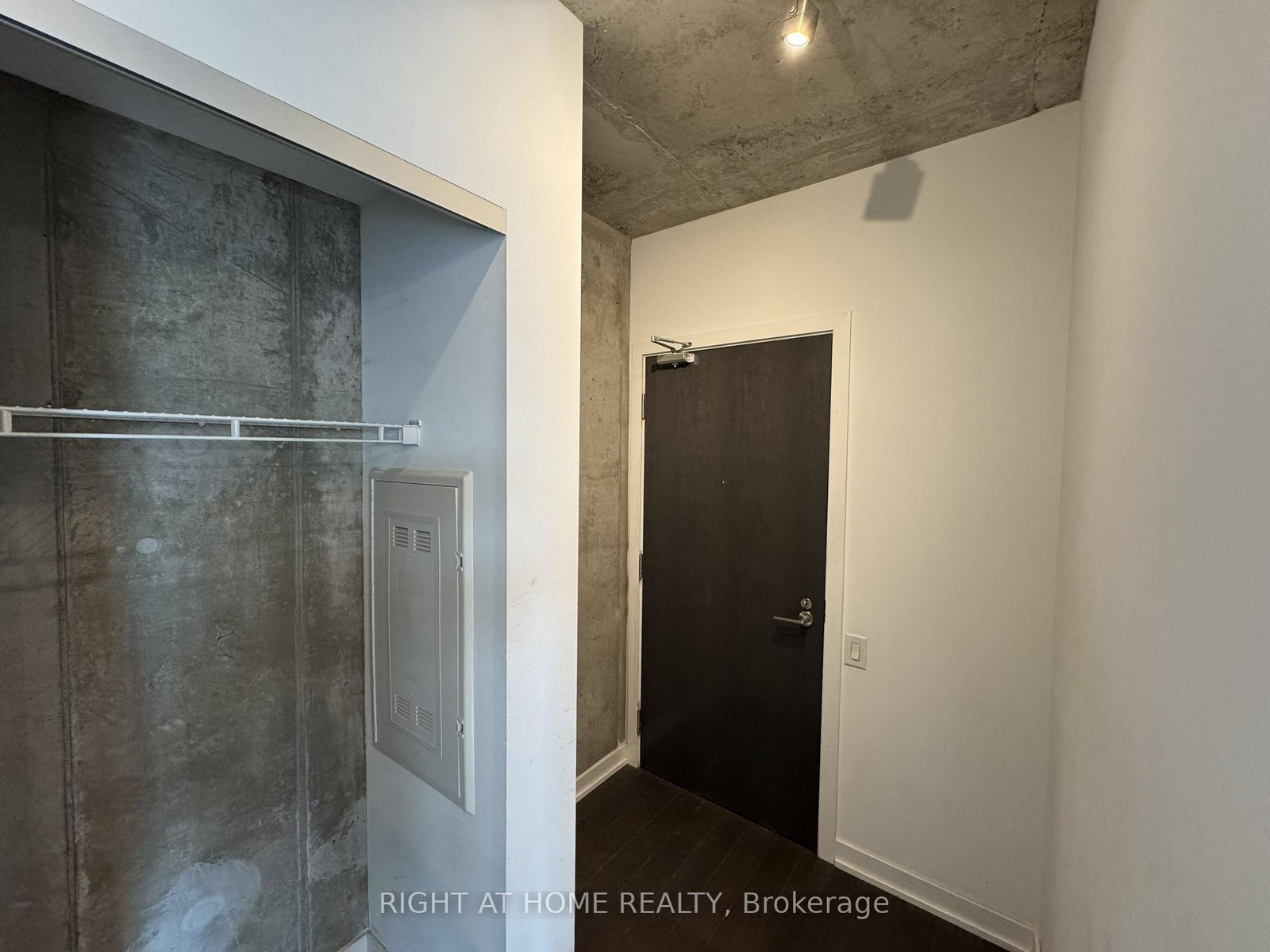 11-charlotte-street-toronto-toronto-ontario-c13773754