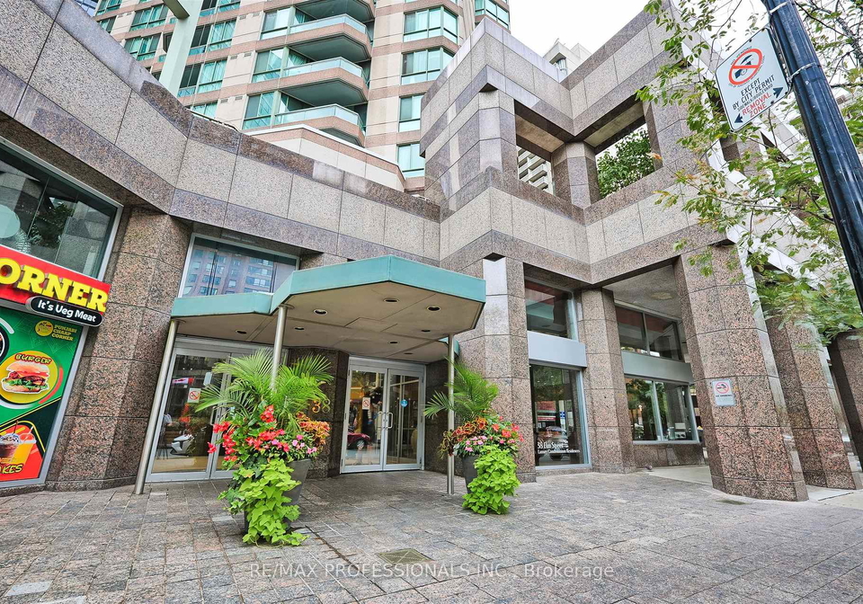 38-elm-street-toronto-toronto-ontario-c13774076
