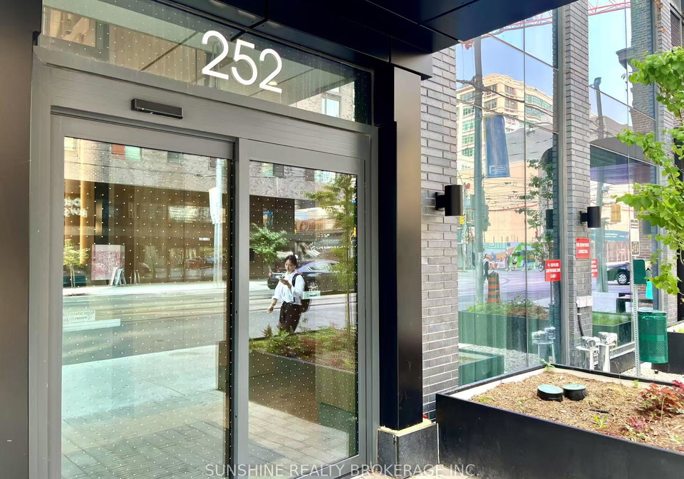 252-e-church-street-e-toronto-toronto-ontario-c13774802
