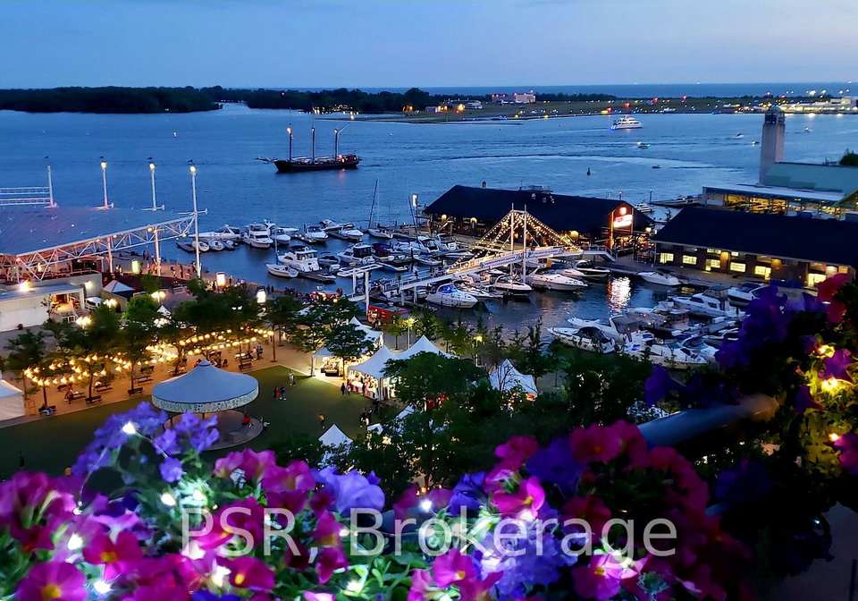 228-queens-quay-w-toronto-toronto-ontario-c13775594