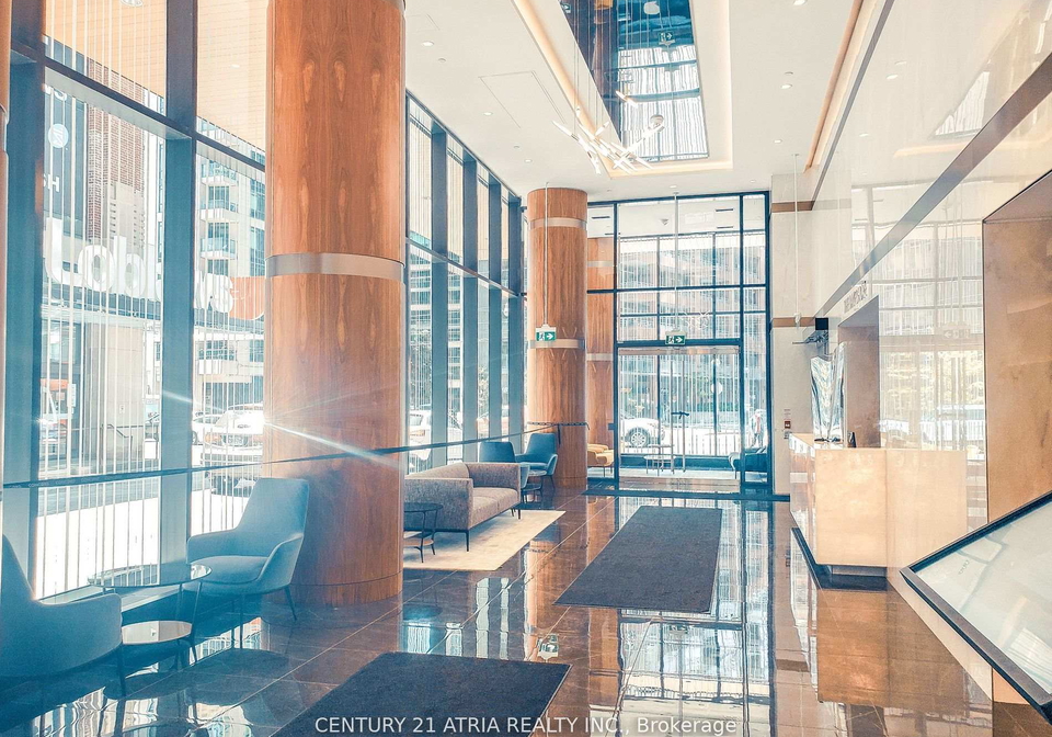 19-bathurst-street-toronto-toronto-ontario-c13776120