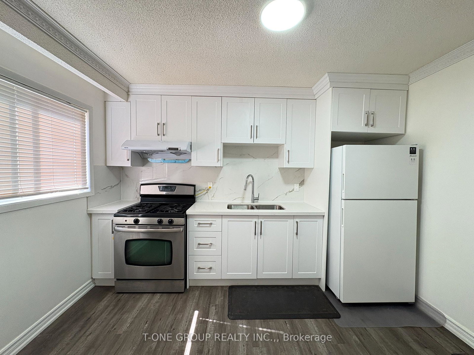 34-navaho-drive-toronto-north-york-ontario-c13776242