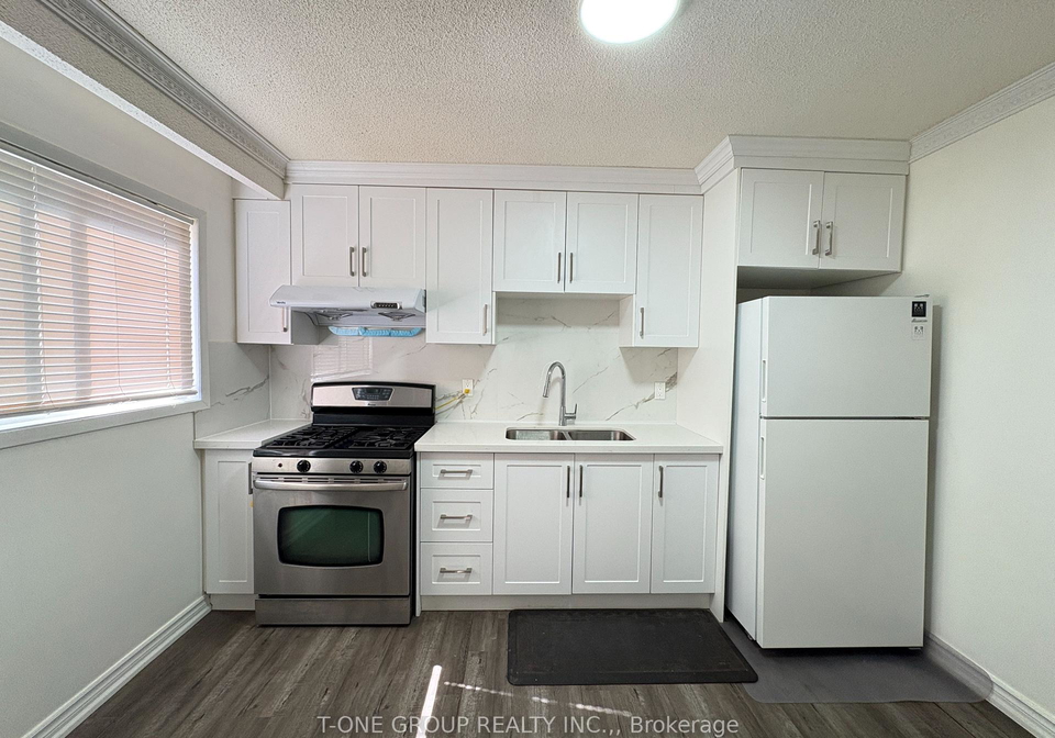 34-navaho-drive-toronto-north-york-ontario-c13776242