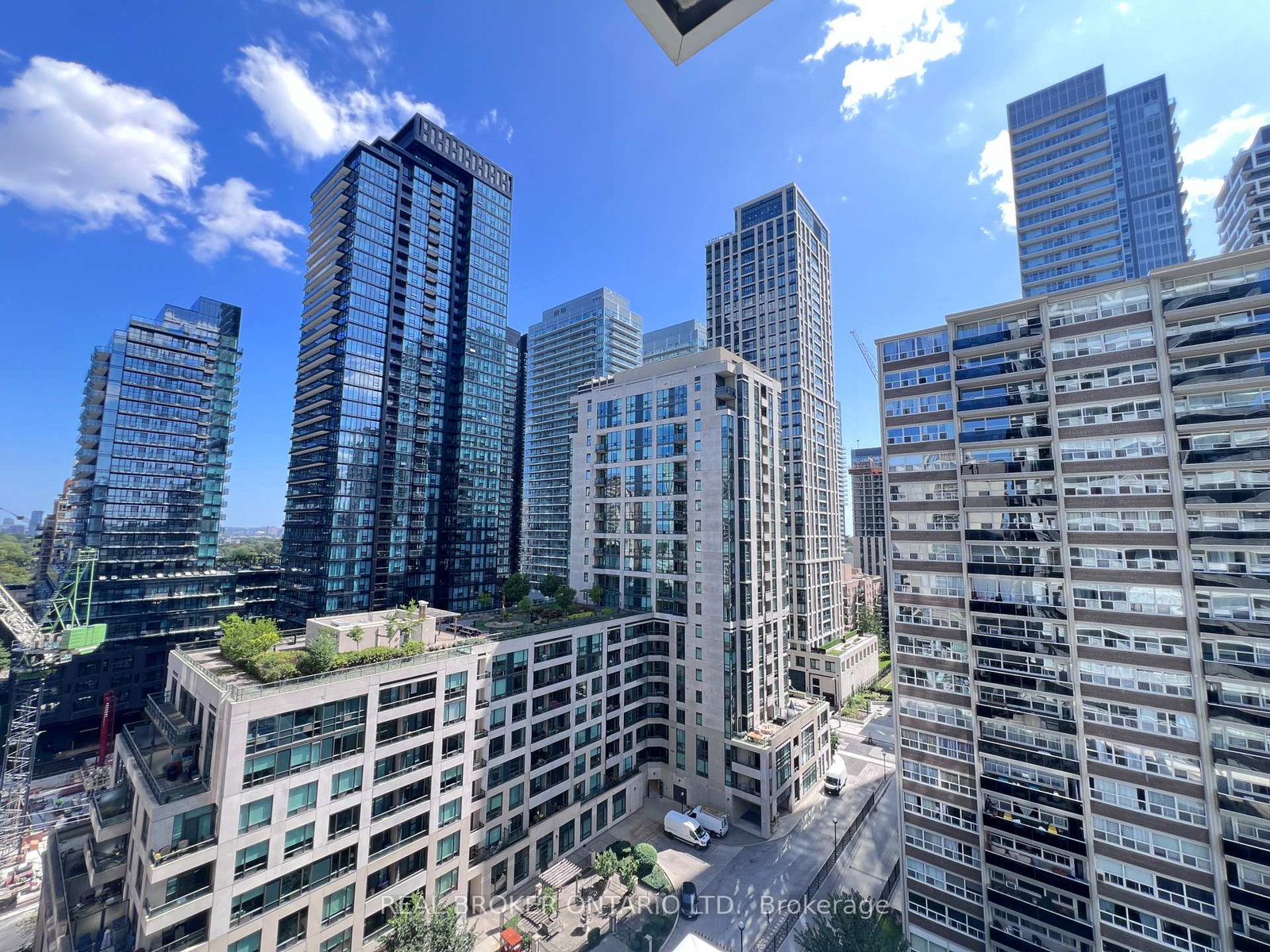 101-erskine-avenue-toronto-toronto-ontario-c13776698