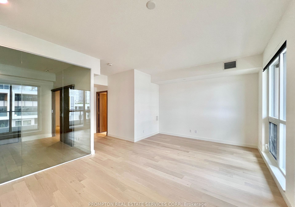 27-mcmahon-drive-toronto-north-york-ontario-c13776740