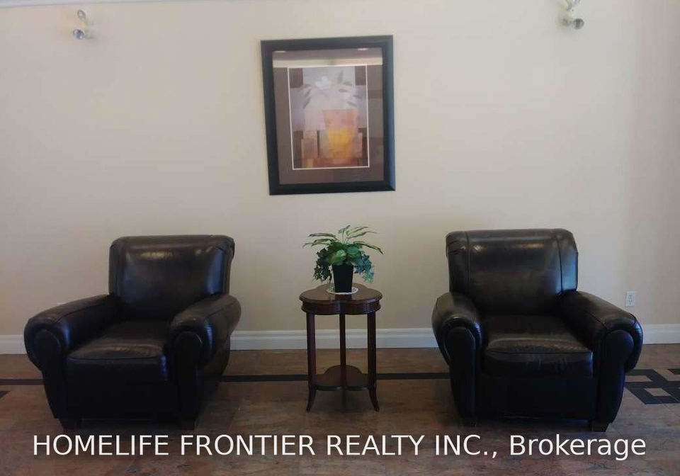 778-sheppard-avenue-w-toronto-toronto-ontario-c13776874