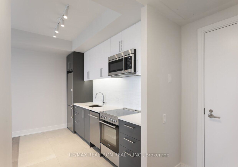 2525-bathurst-street-toronto-toronto-ontario-c13777704