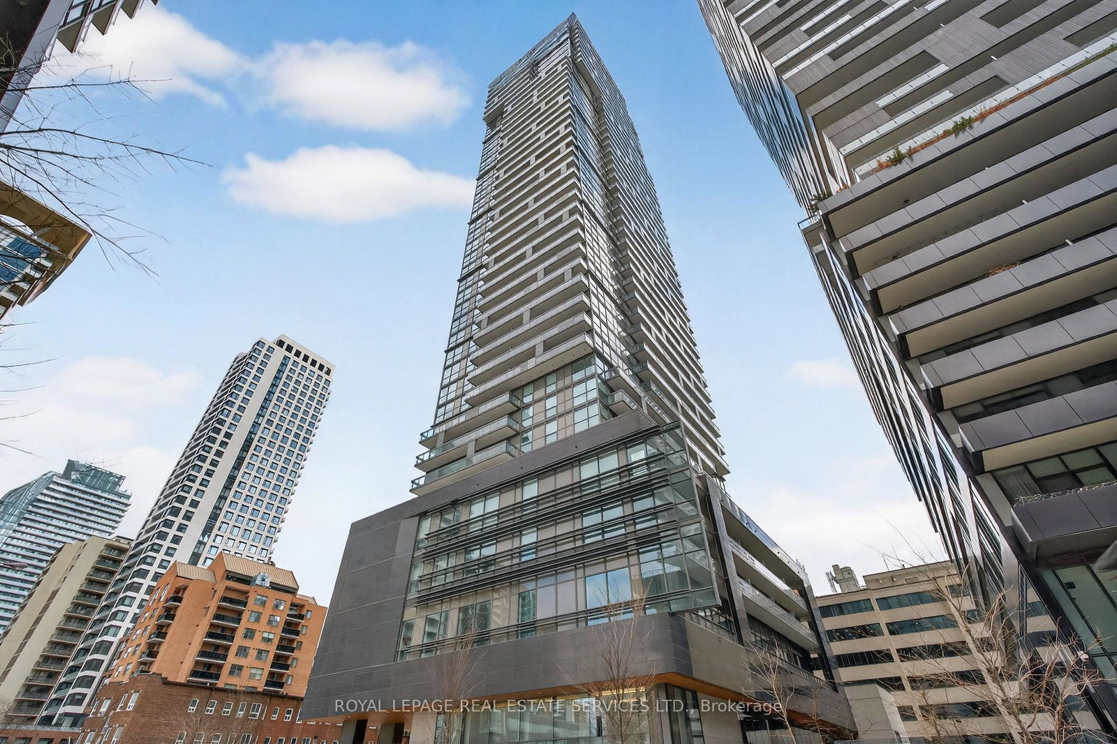 39-roehampton-avenue-toronto-toronto-ontario-c13777746