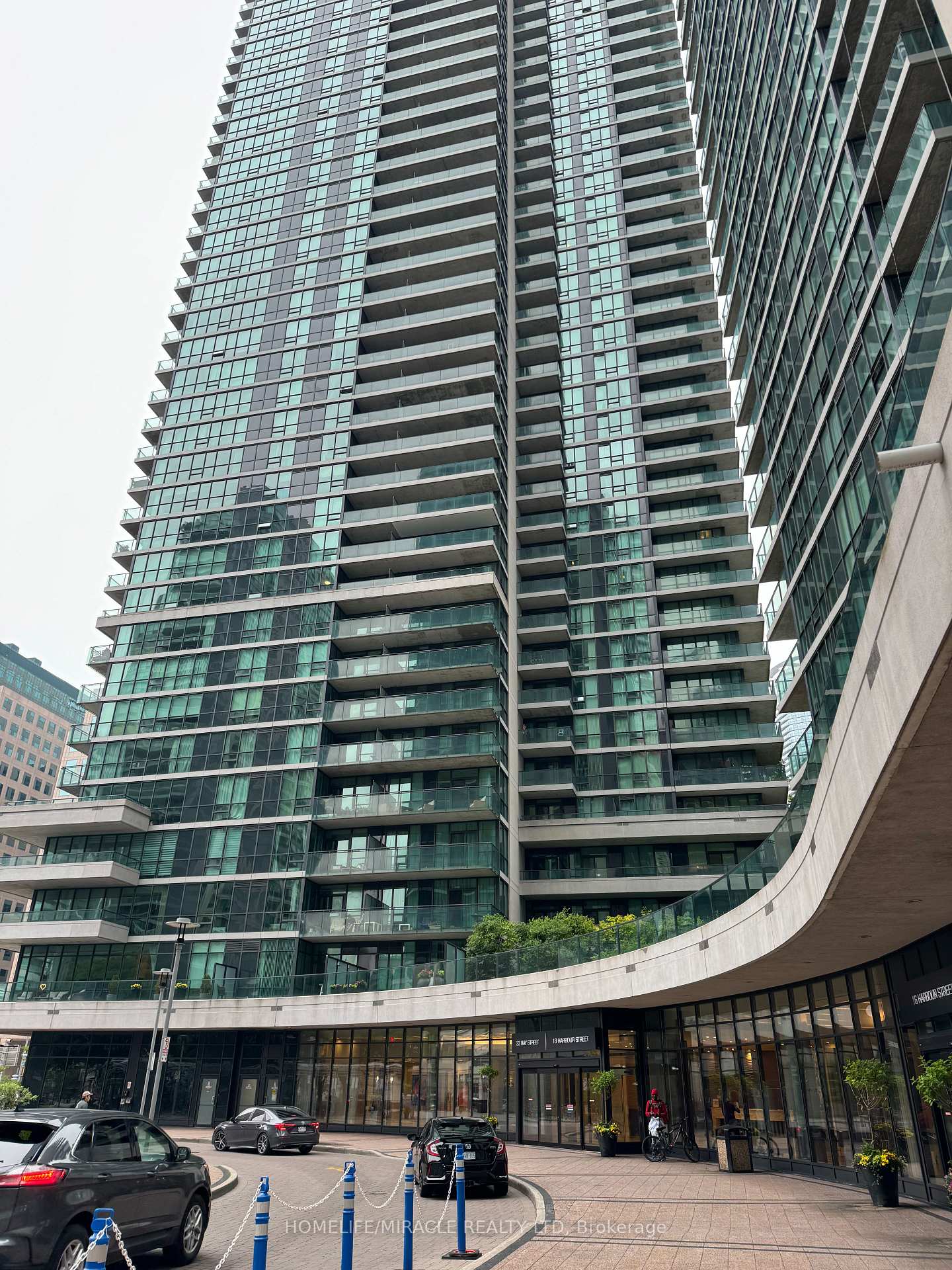 33-bay-street-toronto-toronto-ontario-c13777800