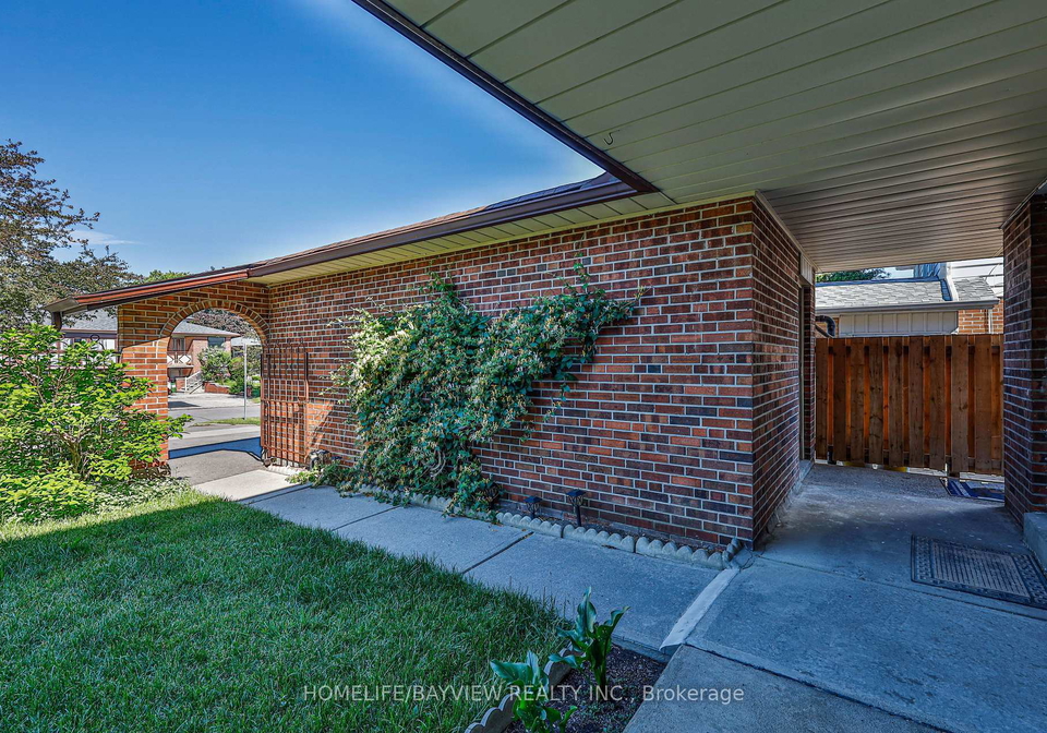 27-bedle-avenue-toronto-north-york-ontario-c13778370